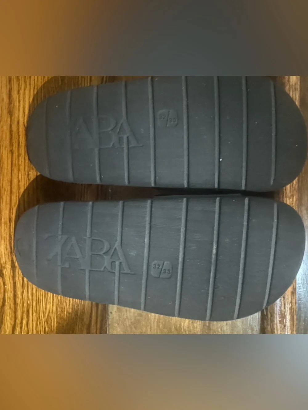 Zara Kids - Cool Vibes - Black Textured Slide Sandals
